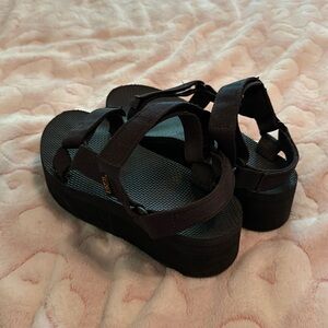 Black Platform Tevas